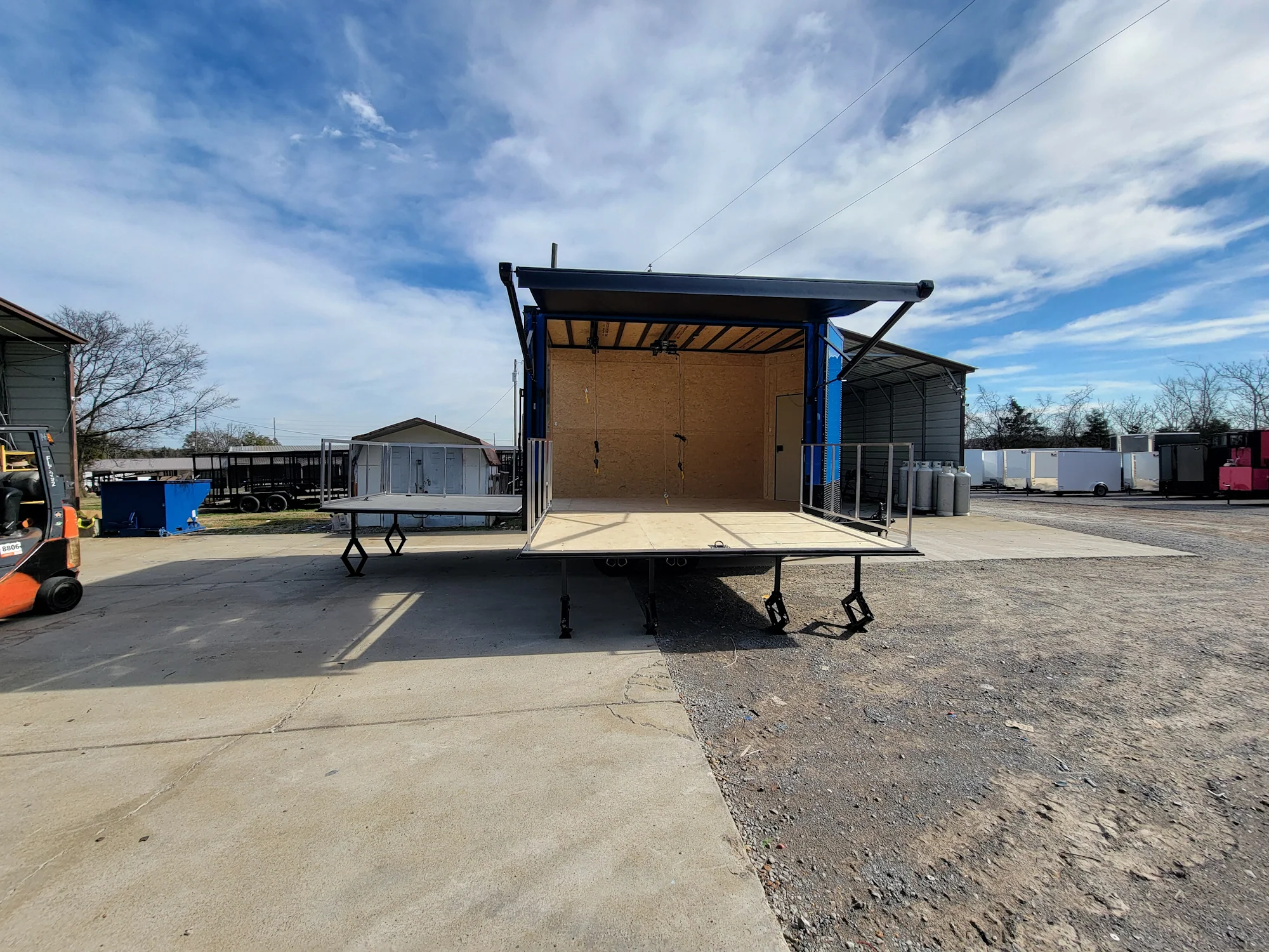 0-8.5-x-14-custom-stage-trailer-cobalt-blue-with-blackout-20.webp 8.5' x 14' Custom Stage Trailer Cobalt Blue With Blackout