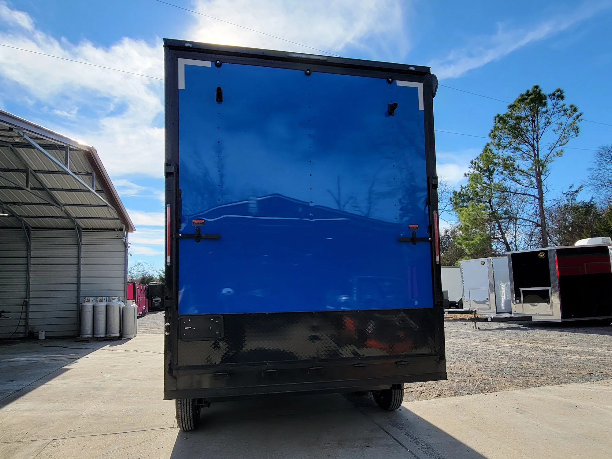 0-8.5-x-14-custom-stage-trailer-cobalt-blue-with-blackout-27.webp 8.5' x 14' Custom Stage Trailer Cobalt Blue With Blackout