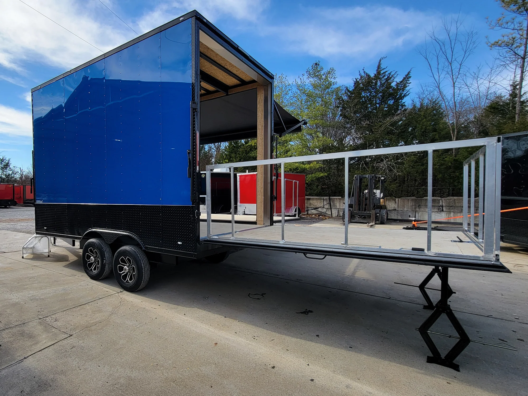 0-8.5-x-14-custom-stage-trailer-cobalt-blue-with-blackout-8.webp 8.5' x 14' Custom Stage Trailer Cobalt Blue With Blackout