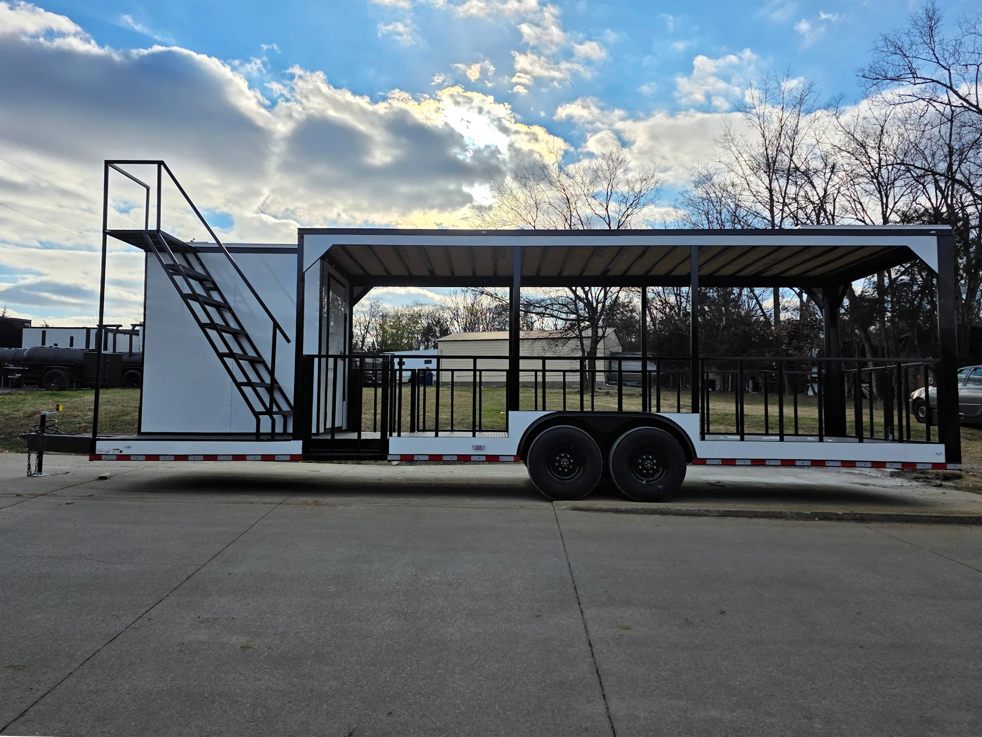 1-8.5-x-30-white-hybrid-custom-drone-and-equipment-trailer-agricultural-and-spray-3.webp 8.5' X 30' (White) Hybrid Custom Drone and Equipment Trailer Agricultural and Spray
