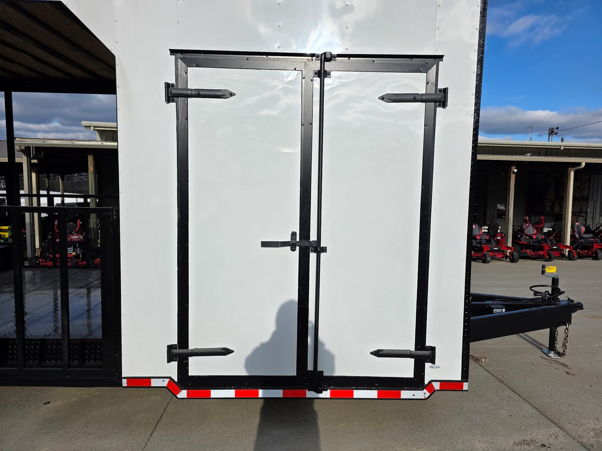 1-8.5-x-30-white-hybrid-custom-drone-and-equipment-trailer-agricultural-and-spray-31.webp 8.5' X 30' (White) Hybrid Custom Drone and Equipment Trailer Agricultural and Spray