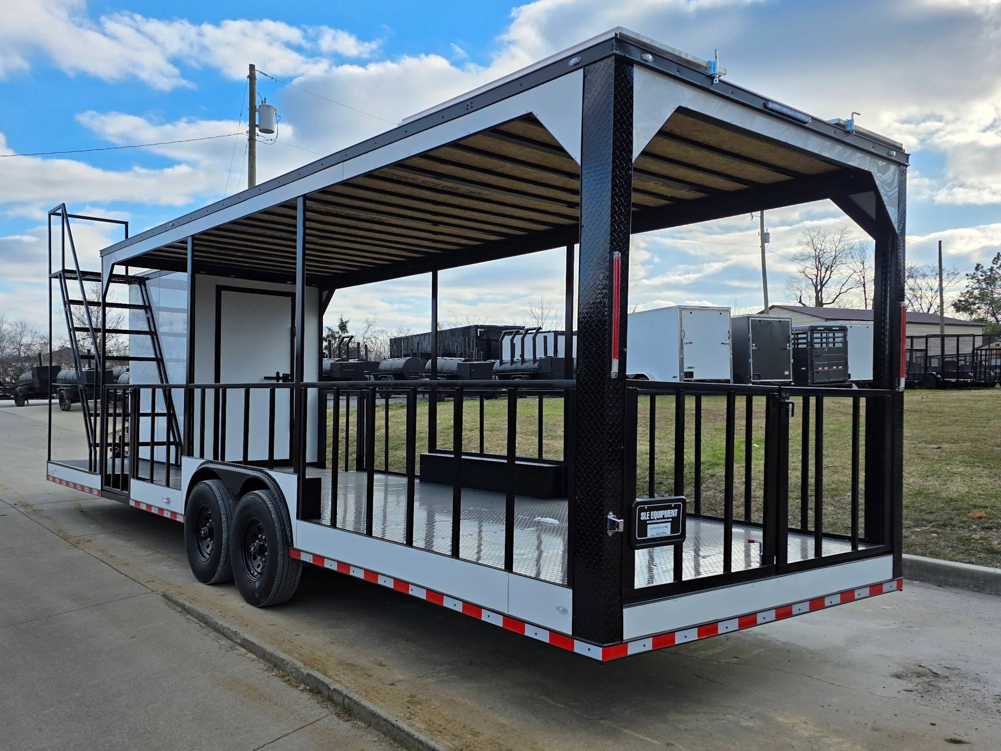 1-8.5-x-30-white-hybrid-custom-drone-and-equipment-trailer-agricultural-and-spray-4.webp 8.5' X 30' (White) Hybrid Custom Drone and Equipment Trailer Agricultural and Spray