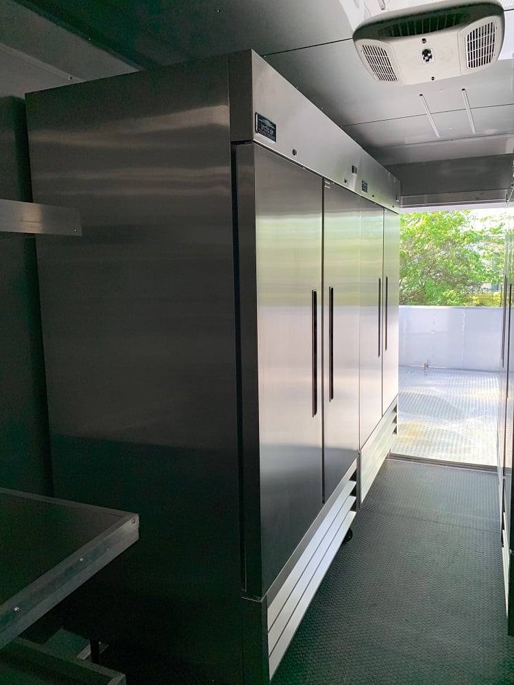 1006-8.5-x-53-cobalt-blue-gooseneck-concession-bbq-food-trailer-with-appliances-6.jpg 8.5' x 53' Cobalt Blue Gooseneck Concession BBQ Food Trailer with Appliances