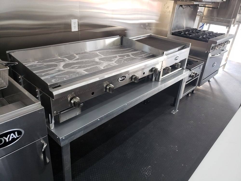 1008-8.5-x-53-lime-green-gooseneck-bbq-concession-food-trailer-with-appliances-3.jpg 8.5' x 53' Lime Green Gooseneck BBQ Concession Food Trailer with Appliances