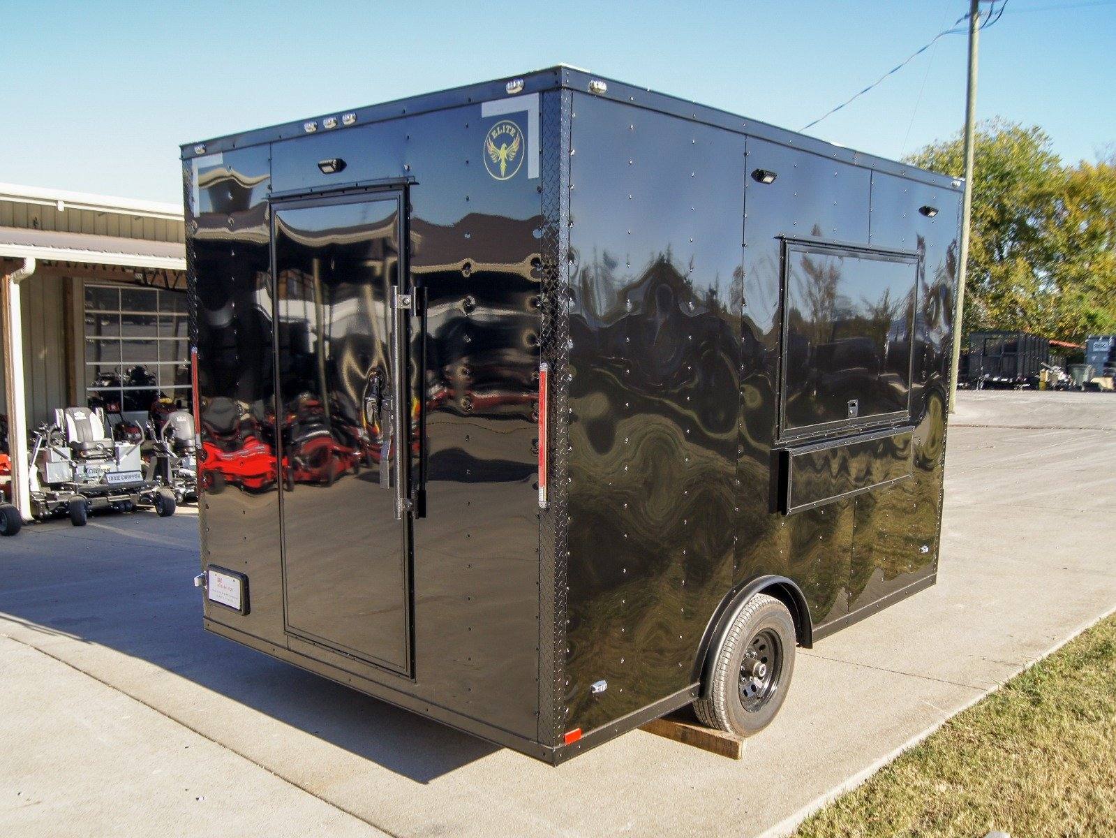 1009-8.5x12-elite-concession-food-trailer-merchandising-with-blackout-pkg-30.jpg 8.5x12 Elite Concession Food Trailer Merchandising with Blackout Pkg