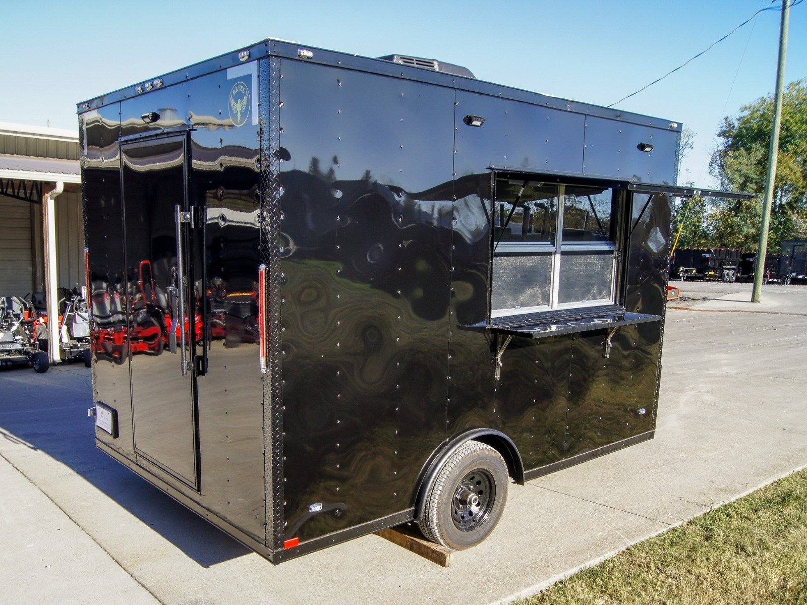 1009-8.5x12-elite-concession-food-trailer-merchandising-with-blackout-pkg-33.jpg 8.5x12 Elite Concession Food Trailer Merchandising with Blackout Pkg