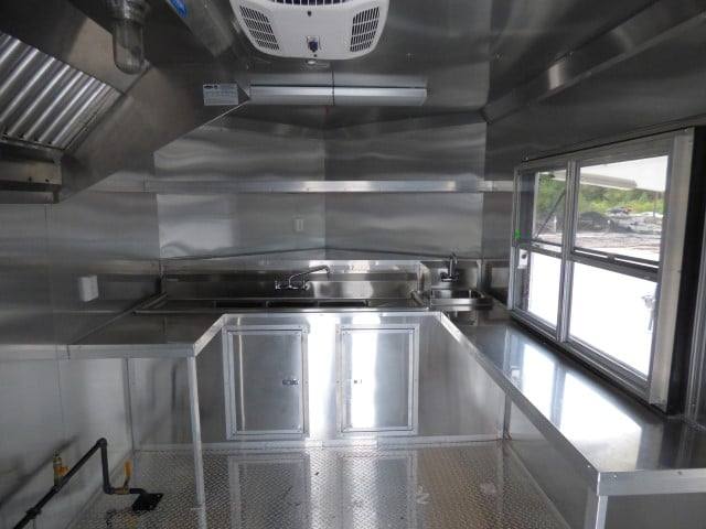 101-8.5-x-16-concession-food-trailer-red-bbq-event-catering-8.jpg 8.5' x 16' Concession Food Trailer Red BBQ Event Catering