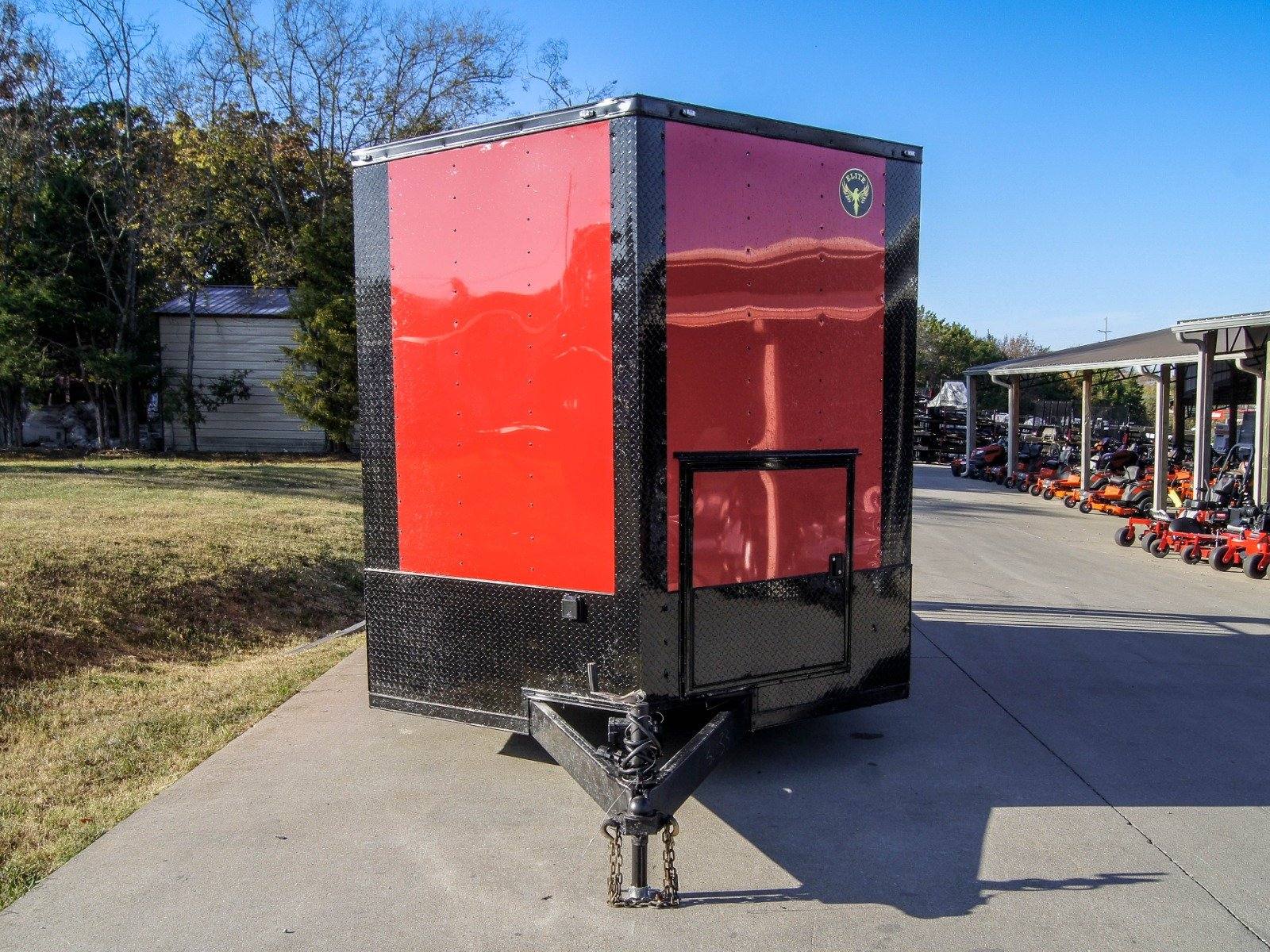 1011-8.5x16-elite-porch-concession-food-trailer-merchandising-with-blackout-pkg-16.jpg 8.5x16 Elite Porch Concession Food Trailer Merchandising with Blackout Pkg