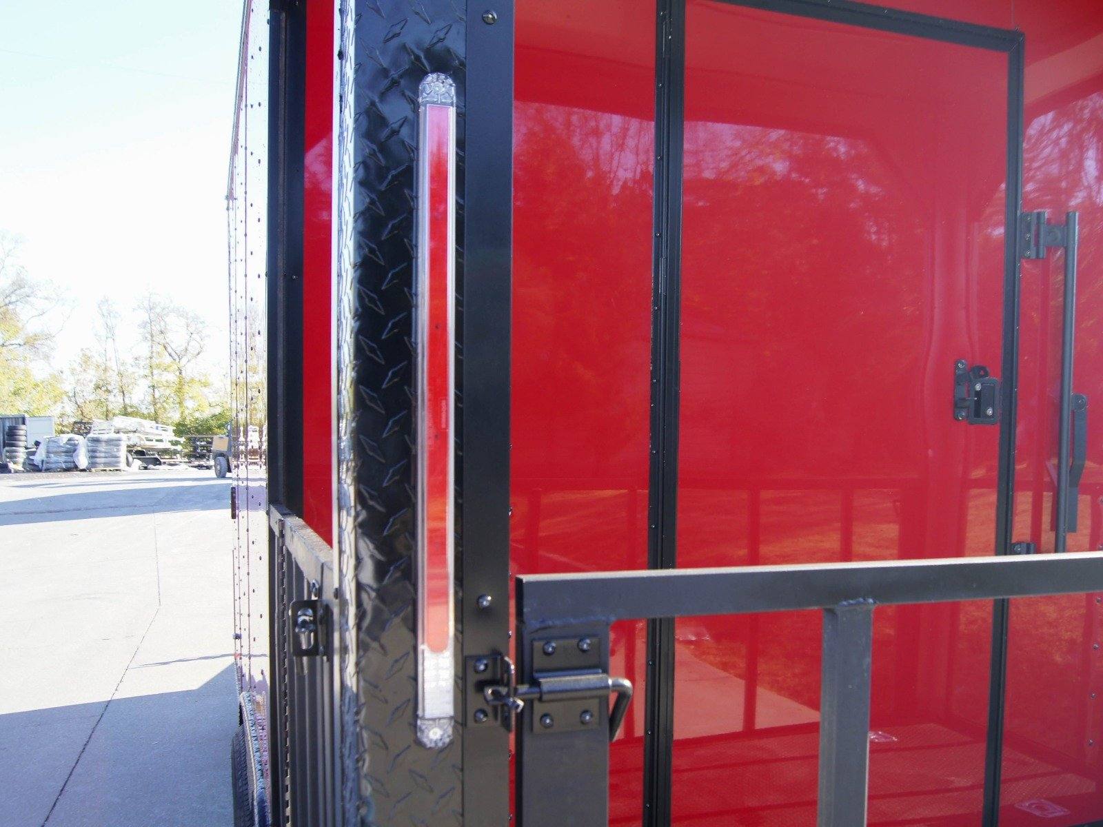 1011-8.5x16-elite-porch-concession-food-trailer-merchandising-with-blackout-pkg-29.jpg 8.5x16 Elite Porch Concession Food Trailer Merchandising with Blackout Pkg
