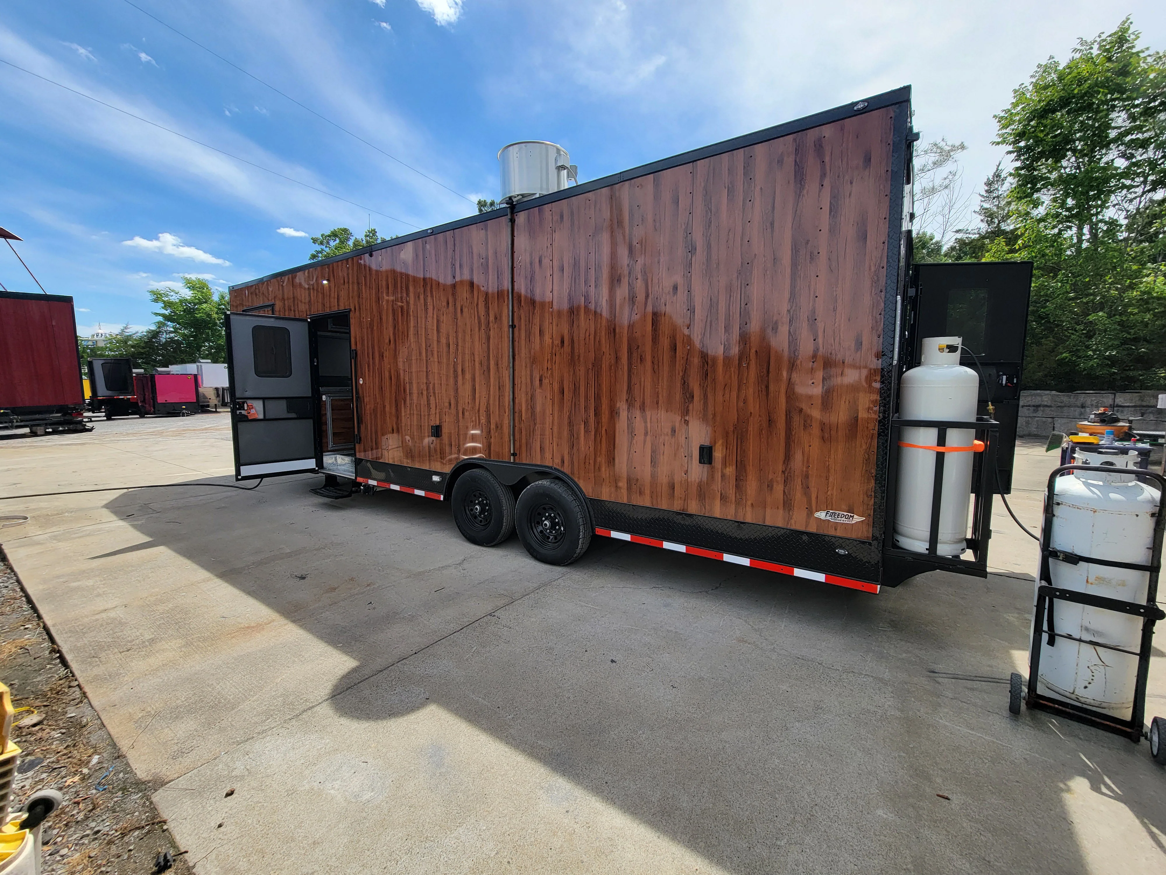 1017-8.5-x-32-gooseneck-concession-mobile-business-trailer-fully-loaded-premium-build-14.webp 8.5’ x 32’ Gooseneck Concession / Mobile Business Trailer – Fully Loaded Premium Build