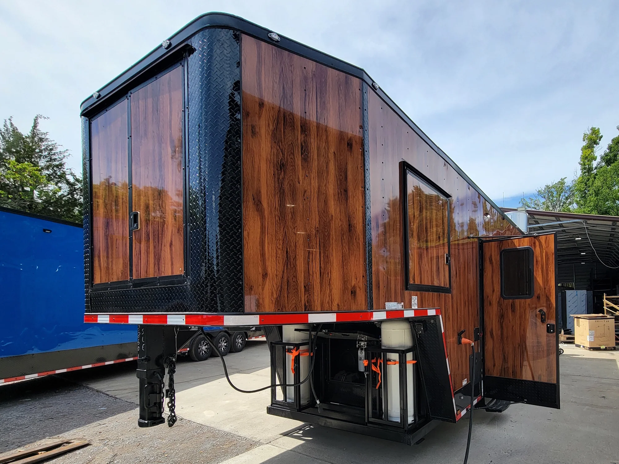 1017-8.5-x-32-gooseneck-concession-mobile-business-trailer-fully-loaded-premium-build-16.webp 8.5’ x 32’ Gooseneck Concession / Mobile Business Trailer – Fully Loaded Premium Build