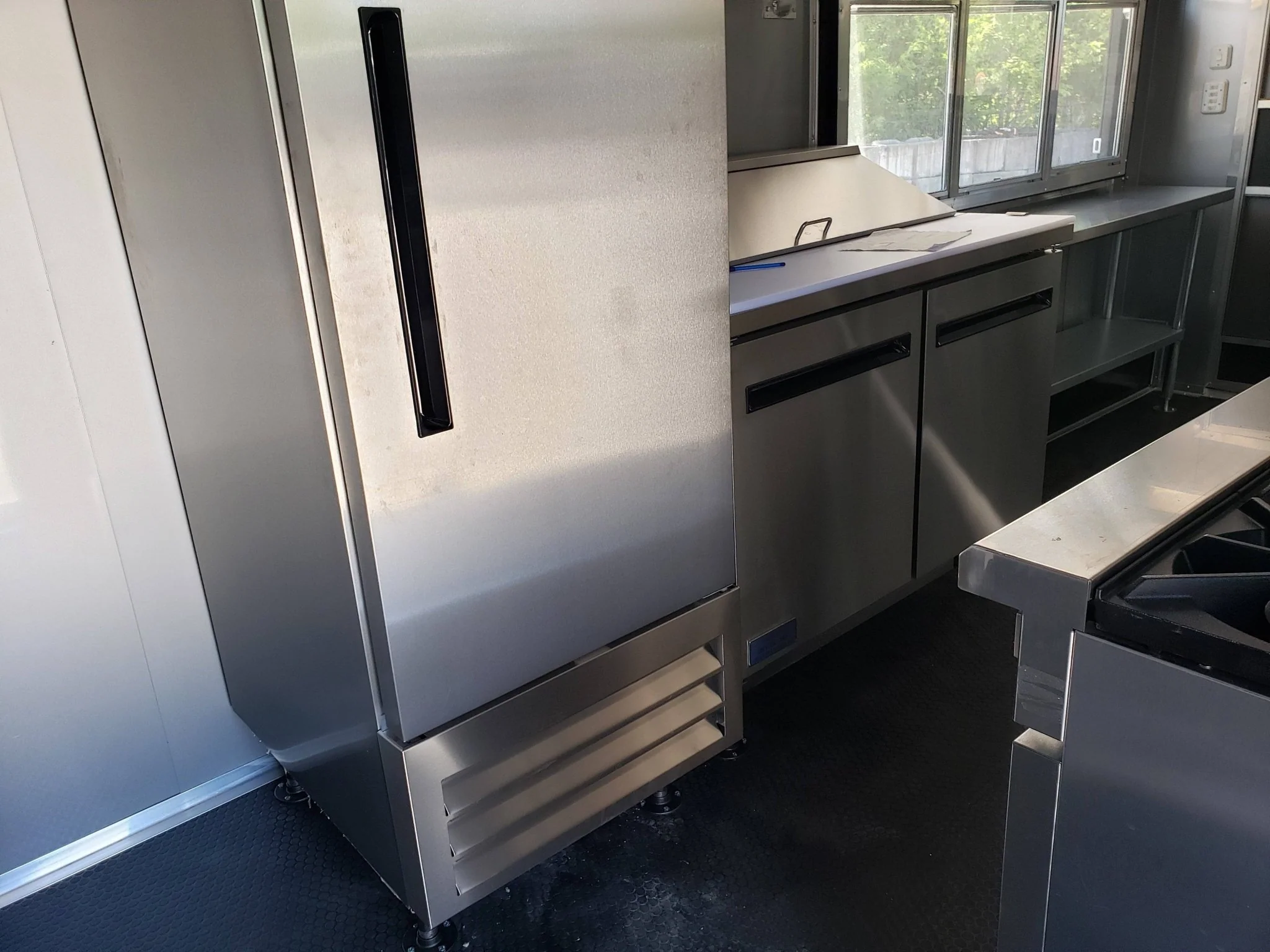 1027-black-out-8.5-x-28-porch-style-concession-food-trailer-6.webp Black Out 8.5' x 28' Porch Style Concession Food Trailer