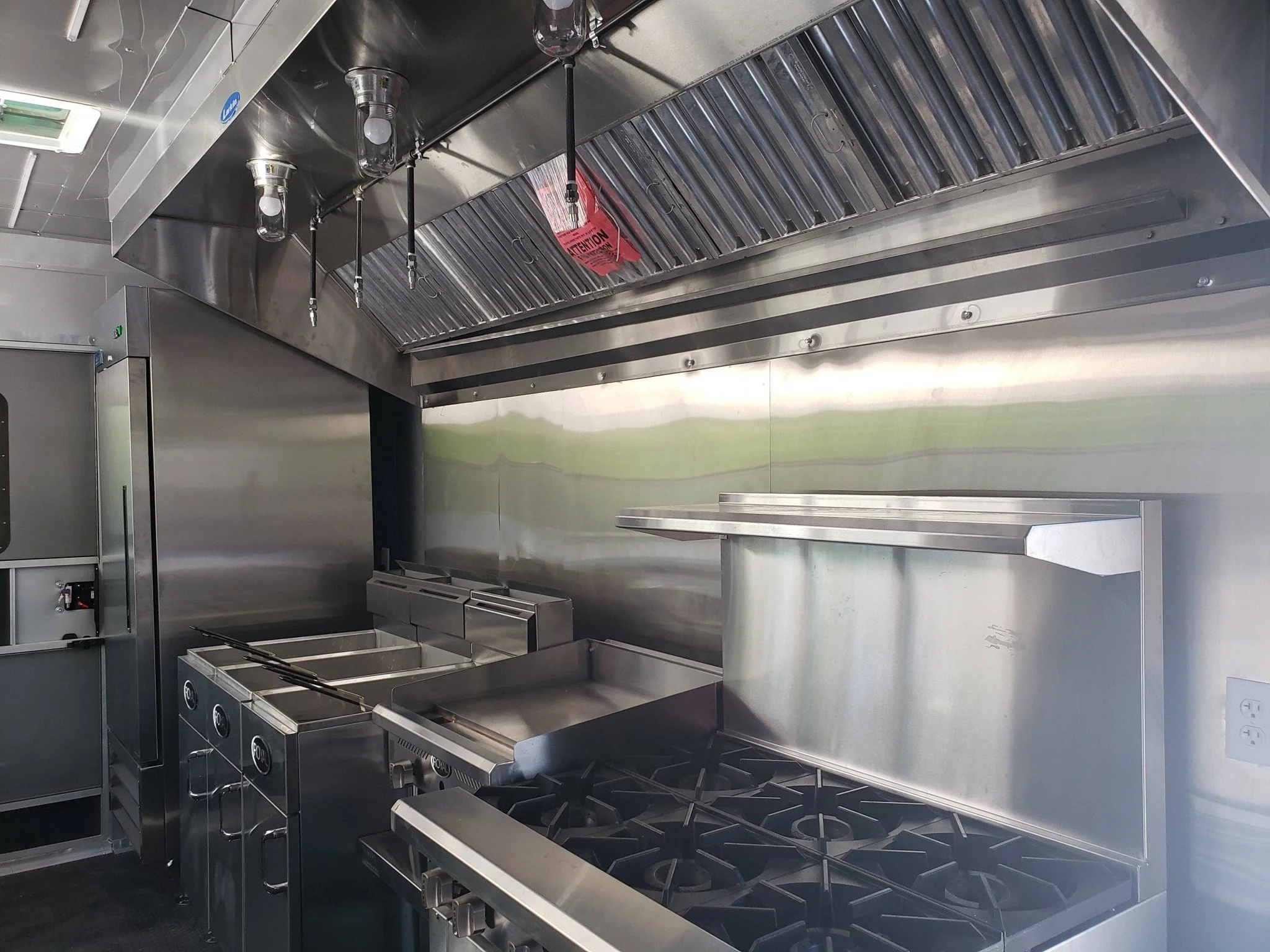 Black Out 8.5' x 28' Porch Style Concession Food Trailer With Appliances