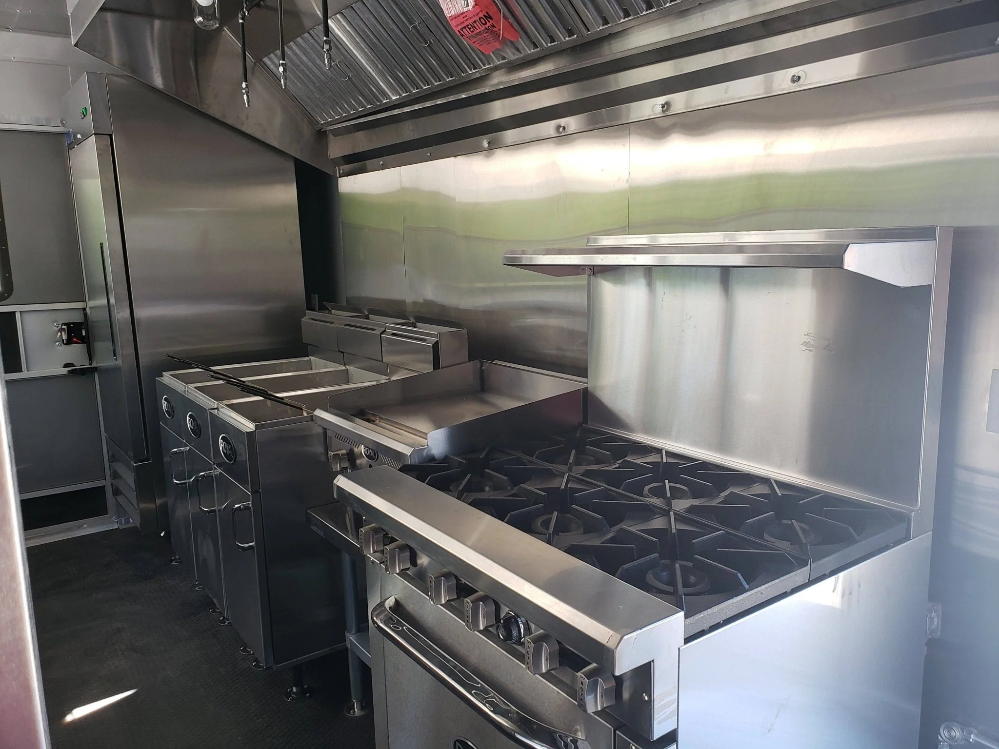 Black Out 8.5' x 28' Porch Style Concession Food Trailer With Appliances
