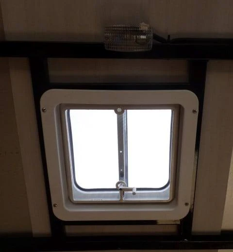 Concession Trailer 7'x16' White with serving window
