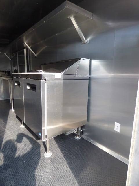 1047-concession-trailer-8.5-x-18-red-food-event-catering-17.jpg Concession Trailer 8.5 X 18 Red - Food Event Catering