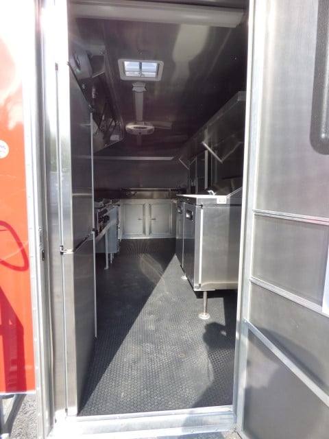 1047-concession-trailer-8.5-x-18-red-food-event-catering-23.jpg Concession Trailer 8.5 X 18 Red - Food Event Catering