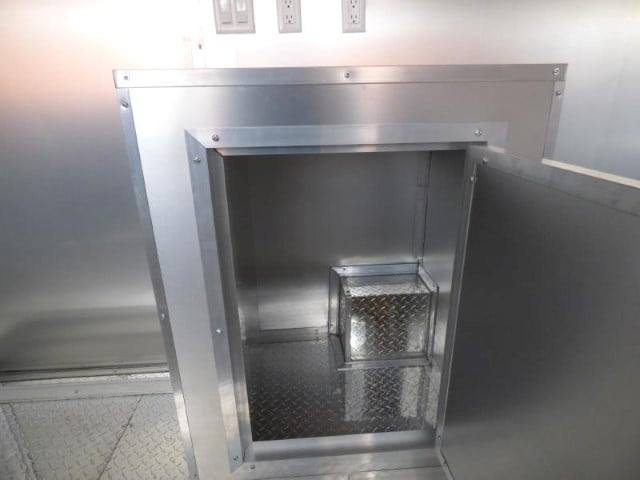 1048-concession-trailer-8.5-x-20-black-food-event-catering-29.jpg Concession Trailer 8.5 X 20 Black - Food Event Catering