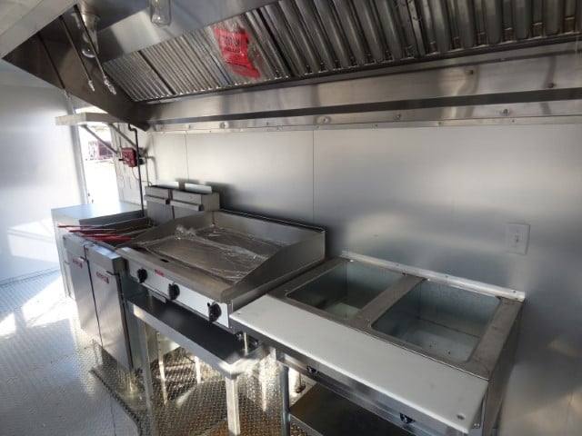 1049-concession-trailer-8.5-x-20-black-food-event-catering-5.jpg Concession Trailer 8.5 X 20 Black - Food Event Catering