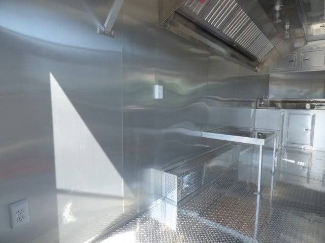 1051-concession-trailer-8.5-x-20-silver-food-event-catering-2.jpg Concession Trailer 8.5 x 20 Silver - Food Event Catering