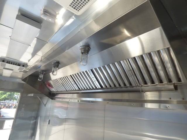 1051-concession-trailer-8.5-x-20-silver-food-event-catering-25.jpg Concession Trailer 8.5 x 20 Silver - Food Event Catering