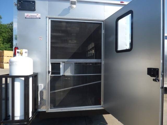 1051-concession-trailer-8.5-x-20-silver-food-event-catering-3.jpg Concession Trailer 8.5 x 20 Silver - Food Event Catering