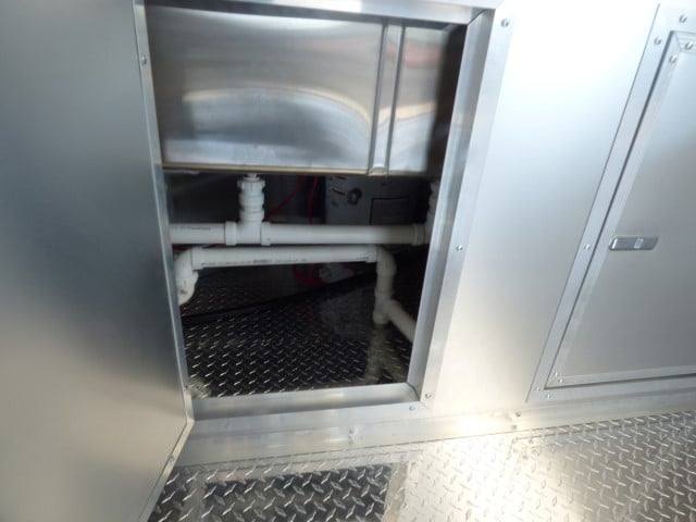 1051-concession-trailer-8.5-x-20-silver-food-event-catering-4.jpg Concession Trailer 8.5 x 20 Silver - Food Event Catering