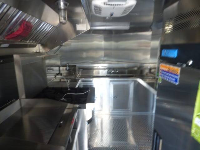 1053-concession-trailer-8.5-x-20-white-bbq-food-event-catering-31.jpg Concession Trailer 8.5 X 20 White BBQ Food Event Catering