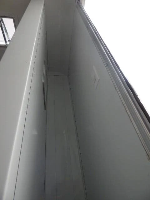 1058-concession-trailer-8.5-x-24-white-shower-trailer-18.webp Concession Trailer 8.5 X 24 White Shower Trailer