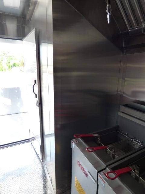 1061-concession-trailer-8.5-x-26-white-food-event-catering-11.jpg Concession Trailer 8.5 X 26 White Food Event Catering