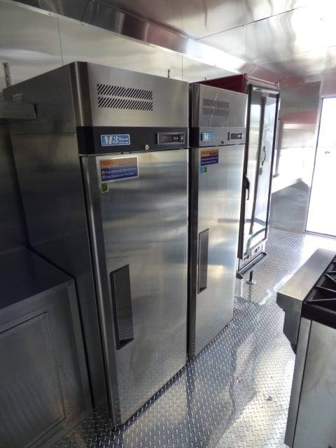 1061-concession-trailer-8.5-x-26-white-food-event-catering-55.jpg Concession Trailer 8.5 X 26 White Food Event Catering