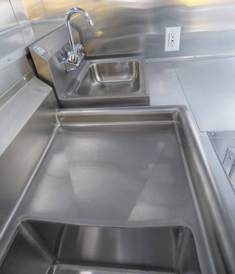 1086-concession-trailer-8.5-x-16-indigo-blue-food-event-catering-19.jpg Concession Trailer 8.5' X 16' Indigo Blue - Food Event Catering