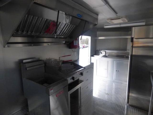 1094-concession-trailer-8.5-x-16-white-vending-and-event-catering-30.jpg Concession Trailer 8.5' X 16' White - Vending and Event Catering