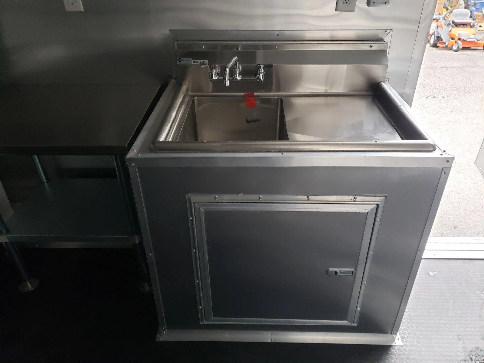 1096-concession-trailer-8.5-x-16-white-food-event-catering-10.webp Concession Trailer 8.5' X 16' White Food Event Catering