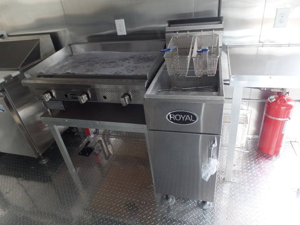 110-8.5-x-16-concession-food-trailer-white-with-appliances-5.jpg 8.5' x 16' Concession Food Trailer White With Appliances