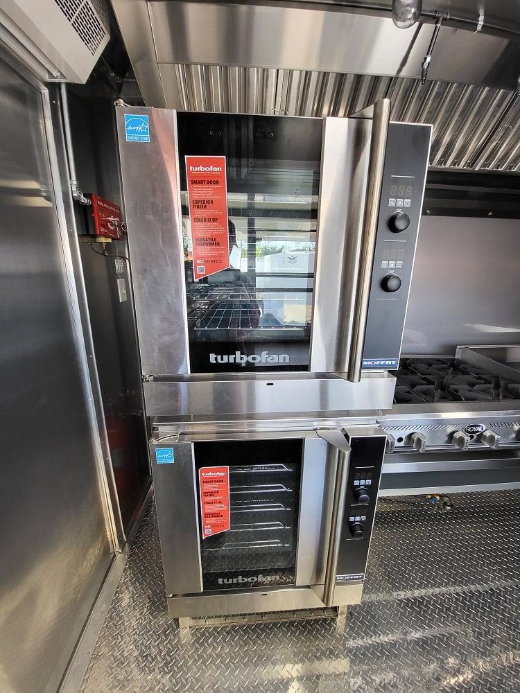 1107-concession-trailer-8.5-x-18-black-food-event-catering-15.jpg Concession Trailer 8.5' X 18' Black Food Event Catering
