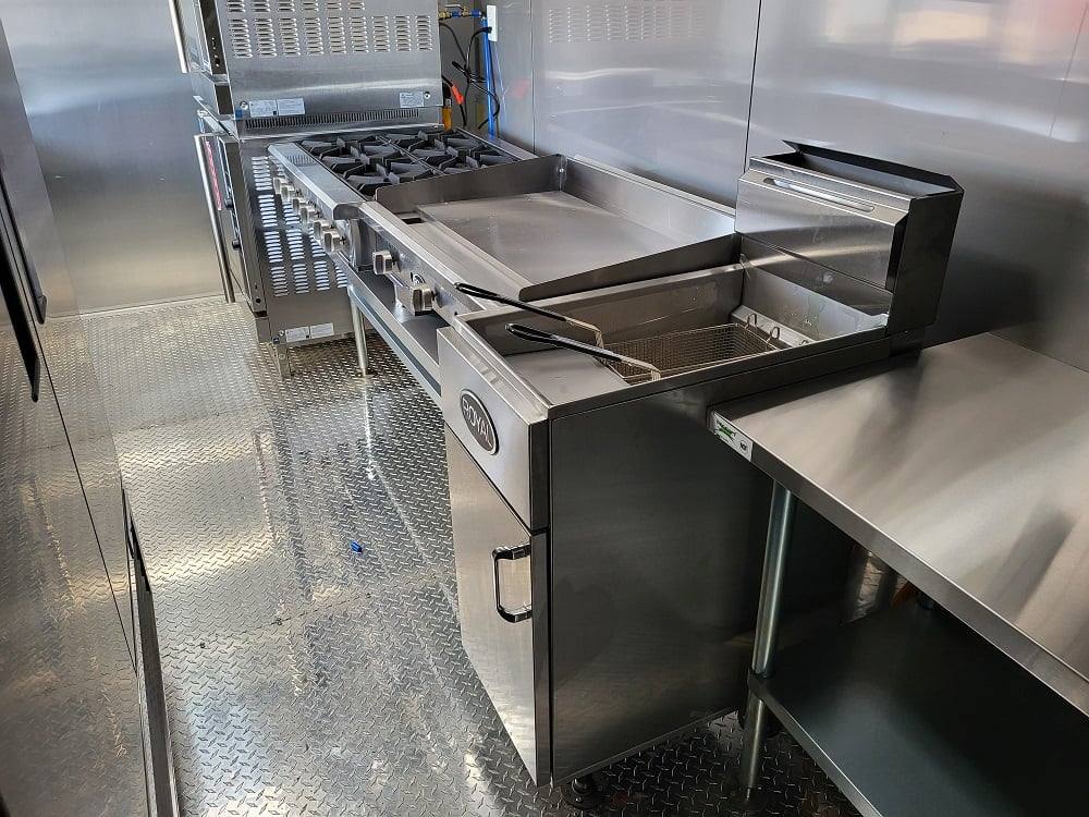 1107-concession-trailer-8.5-x-18-black-food-event-catering-30.jpg Concession Trailer 8.5' X 18' Black Food Event Catering