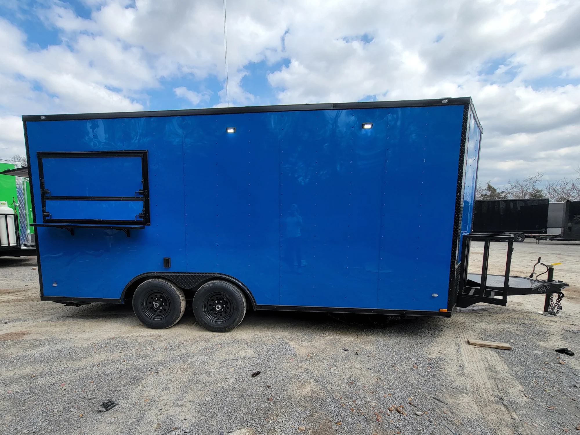1108-concession-trailer-8.5-x-18-cobalt-blue-with-blackout-walk-on-roof-food-event-catering-5.webp Concession Trailer 8.5' X 18' Cobalt Blue With Blackout & Walk On Roof Food Event Catering