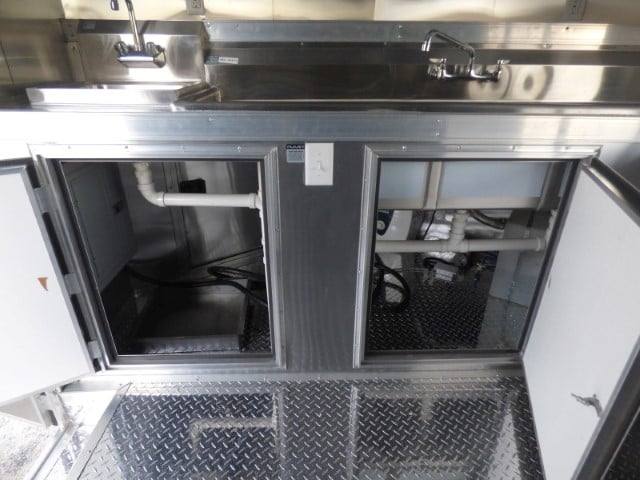 1115-concession-trailer-8.5-x-18-white-food-event-catering-2.jpg Concession Trailer 8.5' X 18' White - Food Event Catering