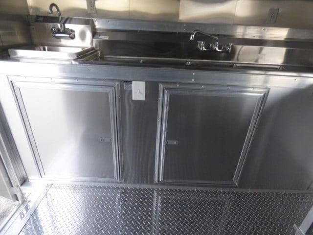 1115-concession-trailer-8.5-x-18-white-food-event-catering-23.jpg Concession Trailer 8.5' X 18' White - Food Event Catering