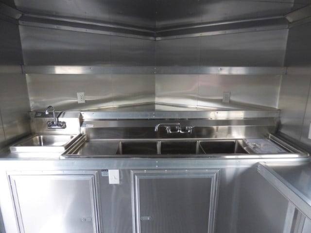1115-concession-trailer-8.5-x-18-white-food-event-catering-8.jpg Concession Trailer 8.5' X 18' White - Food Event Catering