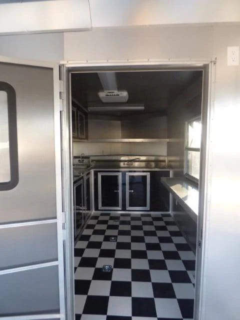 1126-concession-trailer-8.5-x-20-black-bbq-event-catering-39.webp Concession Trailer 8.5' X 20' Black - BBQ Event Catering