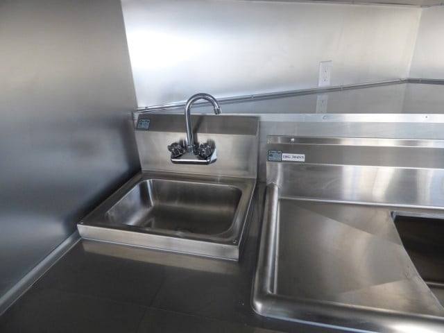 1126-concession-trailer-8.5-x-20-black-bbq-event-catering-5.jpg Concession Trailer 8.5' X 20' Black - BBQ Event Catering
