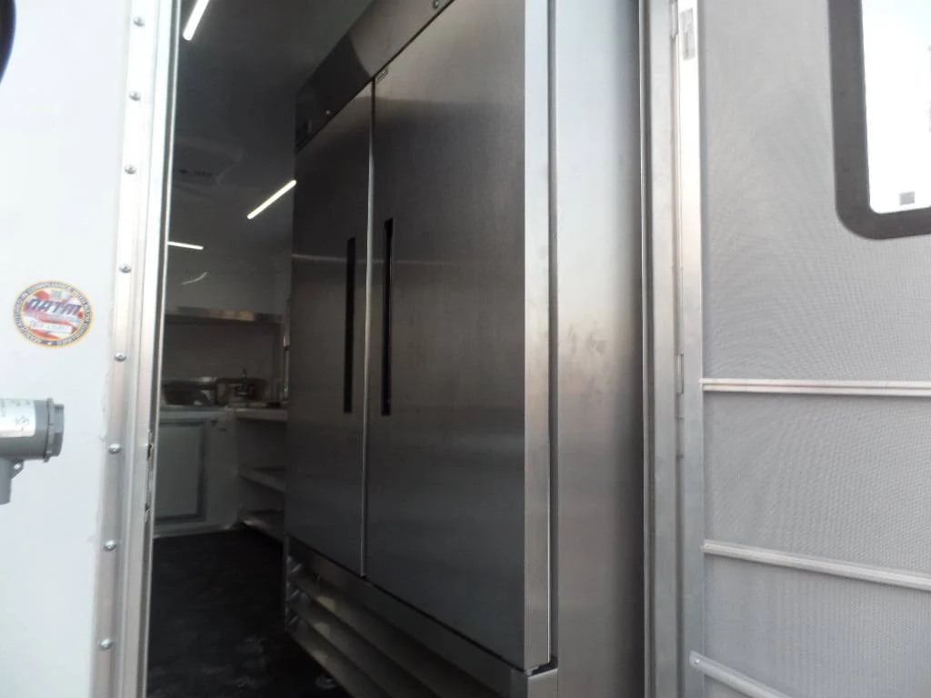 113-8.5-x-16-concession-food-trailer-with-appliances-11.webp 8.5' x 16' Concession Food Trailer With Appliances