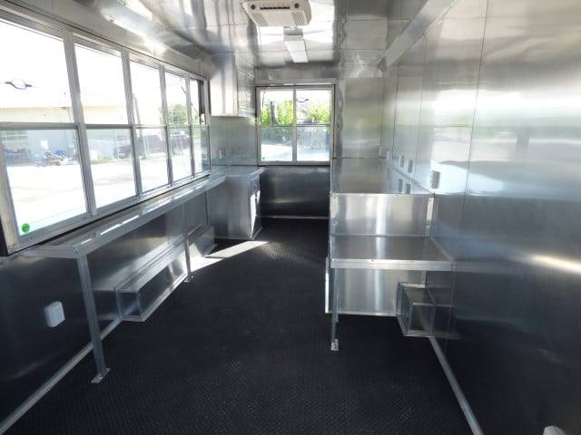 1134-concession-trailer-8.5-x-20-brandywine-food-event-catering-6.jpg Concession Trailer 8.5' X 20' Brandywine - Food Event Catering