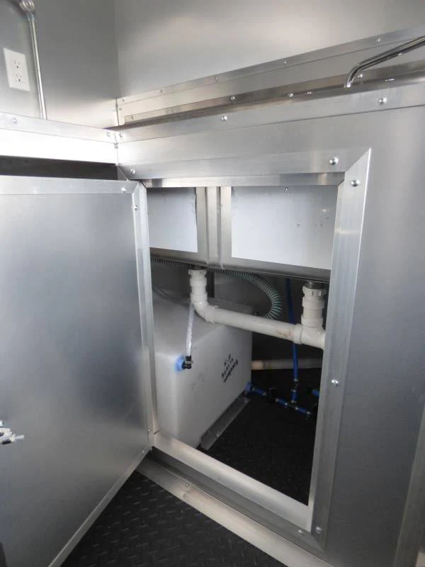 1142-concession-trailer-8.5-x-20-orange-with-appliances-4.webp Concession Trailer 8.5' x 20' Orange with Appliances