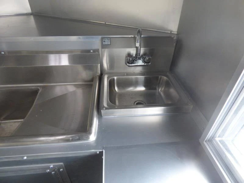 1142-concession-trailer-8.5-x-20-orange-with-appliances-5.webp Concession Trailer 8.5' x 20' Orange with Appliances