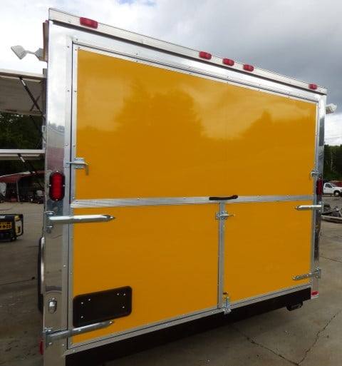 1156-concession-trailer-8.5-x-20-yellow-bbq-event-catering-15.jpg Concession Trailer 8.5' X 20' Yellow - BBQ Event Catering