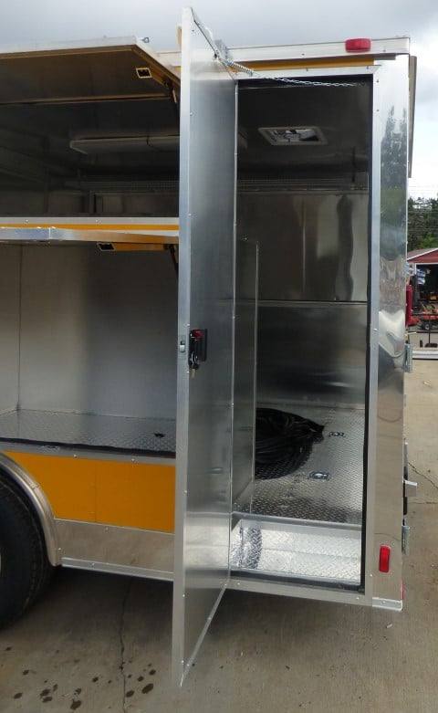 1156-concession-trailer-8.5-x-20-yellow-bbq-event-catering-42.jpg Concession Trailer 8.5' X 20' Yellow - BBQ Event Catering