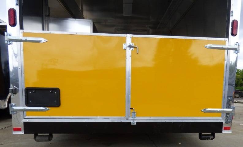 1156-concession-trailer-8.5-x-20-yellow-bbq-event-catering-43.jpg Concession Trailer 8.5' X 20' Yellow - BBQ Event Catering